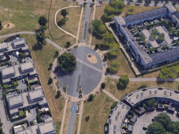 air 20231020 kasteelplein woudhuis boven foto google streetview.jpg