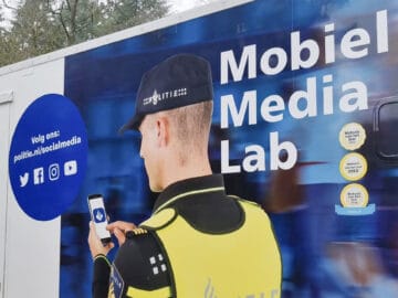 air 20240305 mobiel meida lab politie apeldoorn