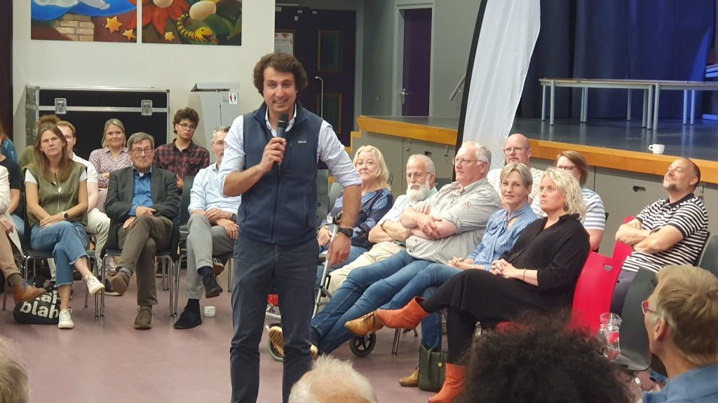 air 20250603 jesseklaver 2